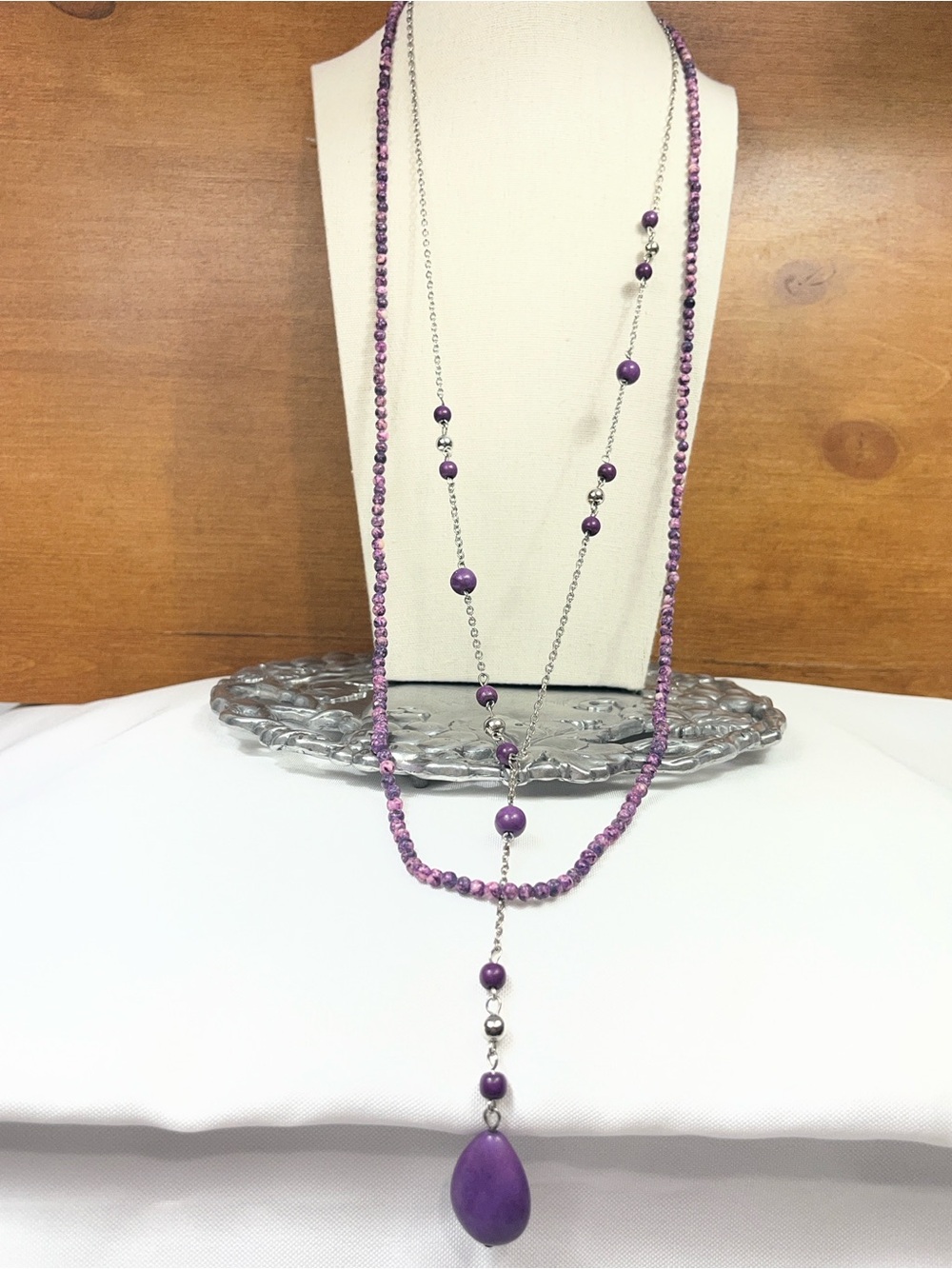 Lot of 2 Stone Beaded Necklaces, 1 Paparazzi Modern Mountaineer & 1 unbranded